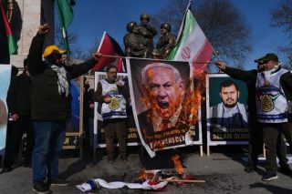 Ανάλυση BBC: Ο «πόλεμος λύτρωσης» του Νετανιάχου αποτυγχάνει και η πολιτική κρίση αχνοφαίνεται